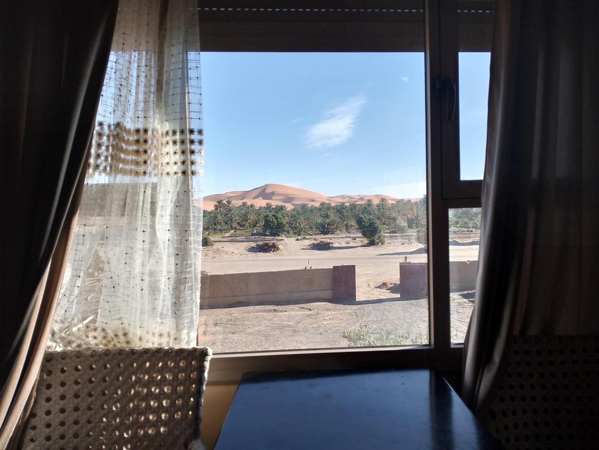 Hotel Riad Oasis Merzouga Eksteriør bilde