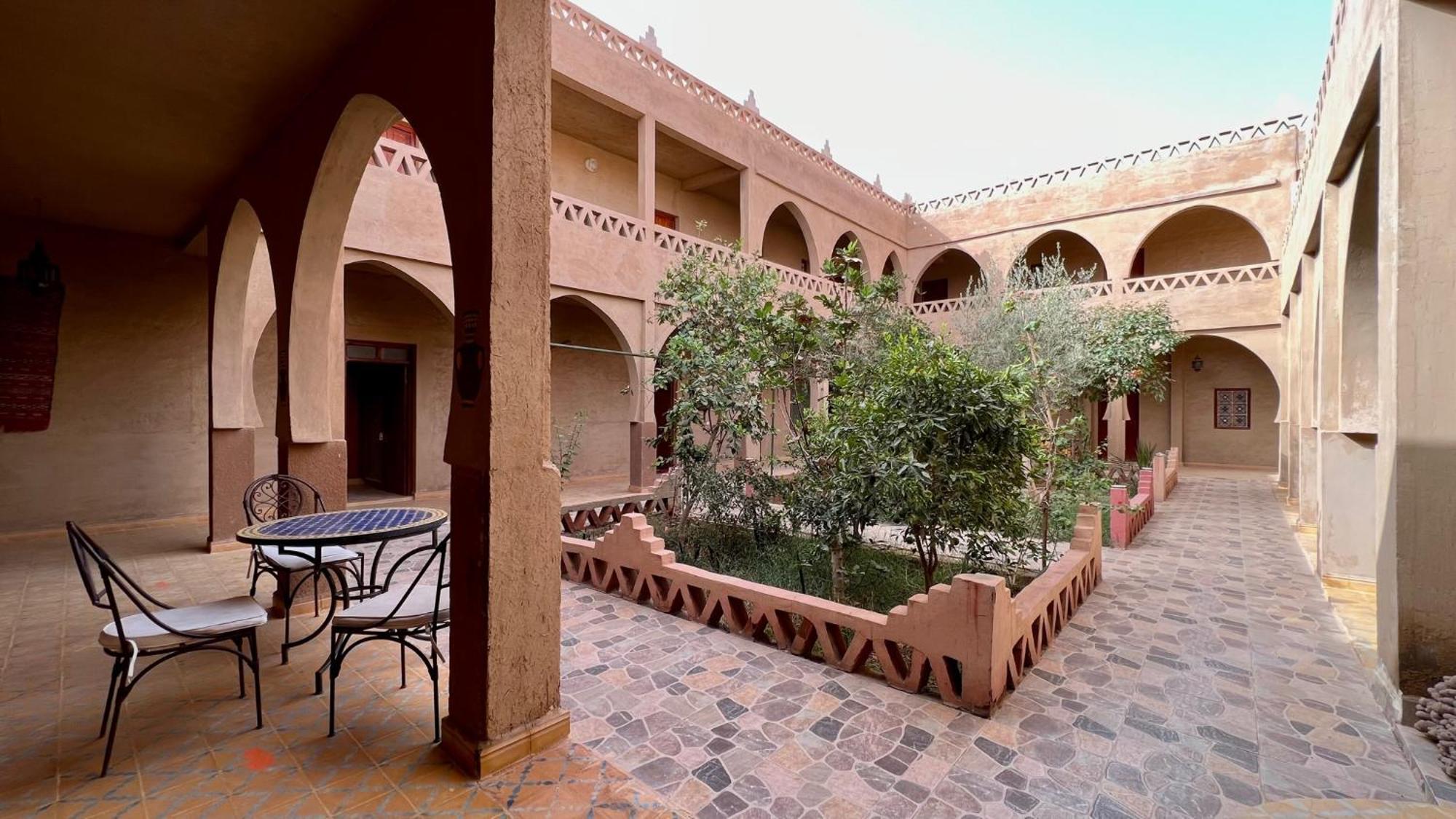 Hotel Riad Oasis Merzouga Eksteriør bilde