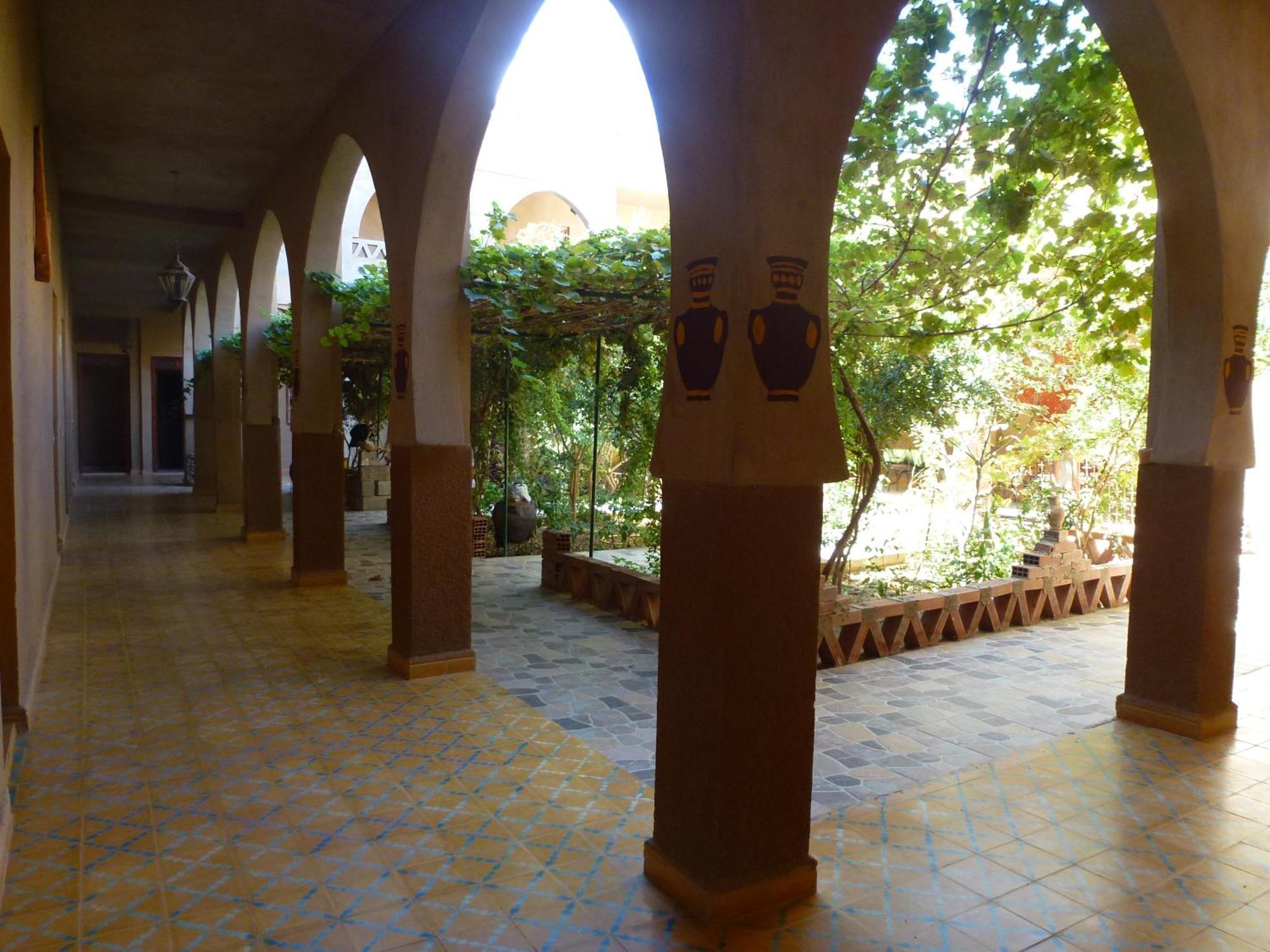 Hotel Riad Oasis Merzouga Eksteriør bilde